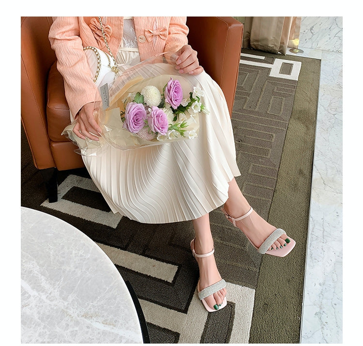 Elegant Mid Heel Open Toe Sandal Style