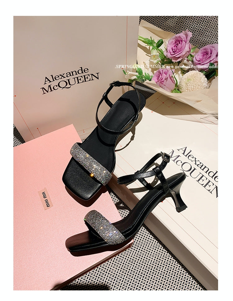 Elegant Mid Heel Open Toe Sandal Style